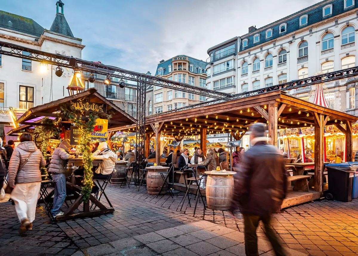 Craft fair with colorful Flexcube vendor stalls